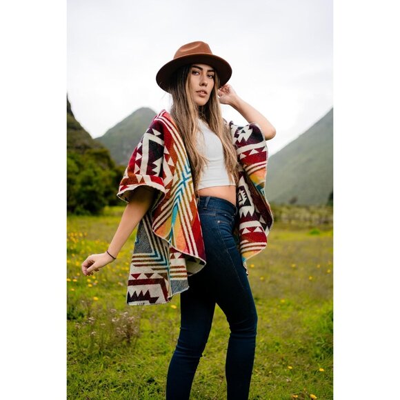 🆕Women Orange Double Sided Poncho Handmade Product Ecuadorian Artisans Softener - Picture 3 of 7